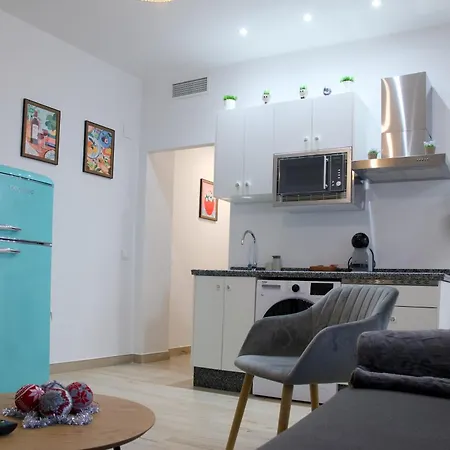 Carol Apartment *